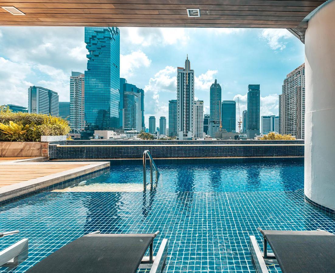 Pullman Bangkok Hotel G Exteriér fotografie View from the rooftop pool